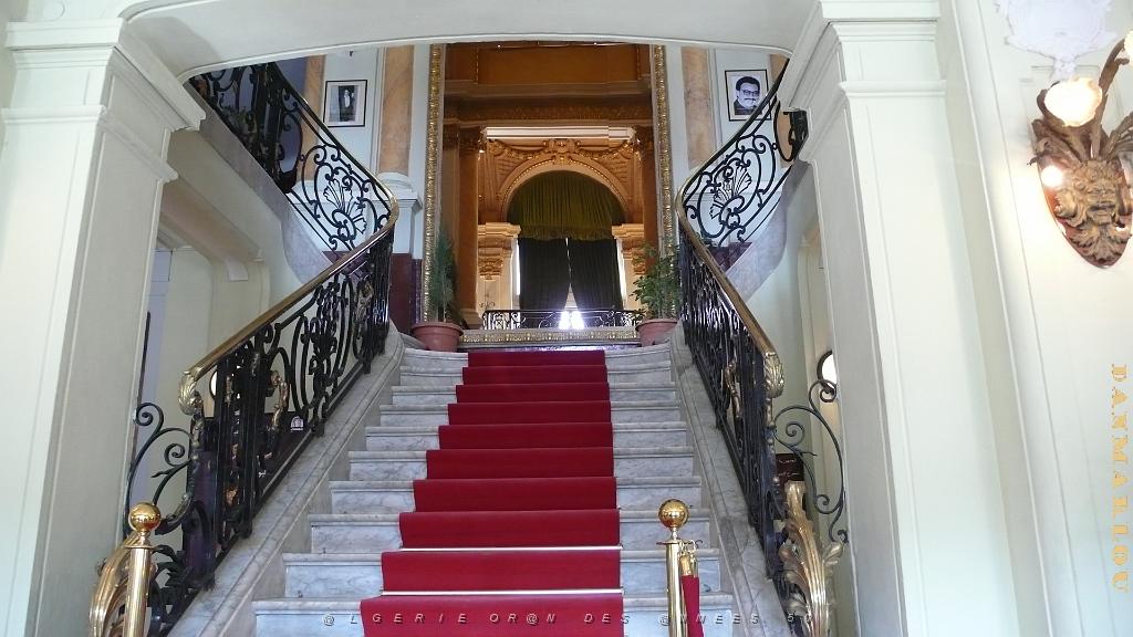 ORAN MARS 2012 34 theatre d'Oran.JPG